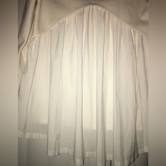 PTP 18” Lululemon Pleat On White/Cream Long Sleeve Top - Picture 7 of 13